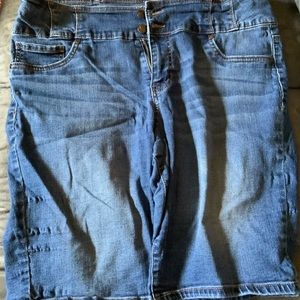 D. Jeans stone washed shorts